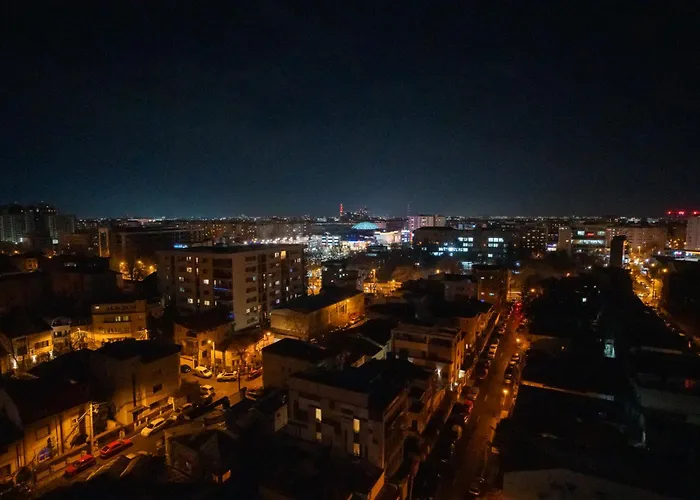 Designer's Delight: Modern 1br Near Center Lejlighed Bukarest