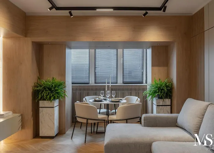 Designer's Delight: Modern 1br Near Center Apartamento